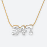 COLLIER AVEC TROIS NUMÉROS