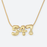 COLLIER AVEC TROIS NUMÉROS