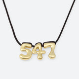 COLLIER AVEC TROIS NUMÉROS