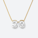 COLLIER AVEC DEUX NUMÉROS