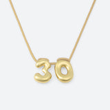 COLLIER AVEC DEUX NUMÉROS