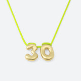 COLLIER AVEC DEUX NUMÉROS