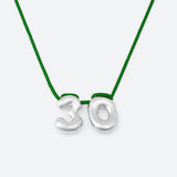 COLLIER AVEC DEUX NUMÉROS