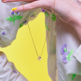 COLLIER AVEC UN OEUF (3 MODELES)